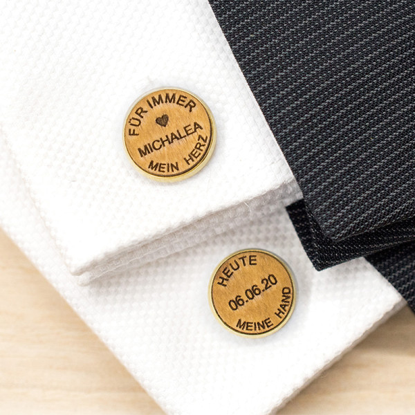 Holzmanschettenknöpfe mit Gravur